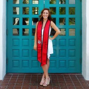 Meet your Posher, Alexi